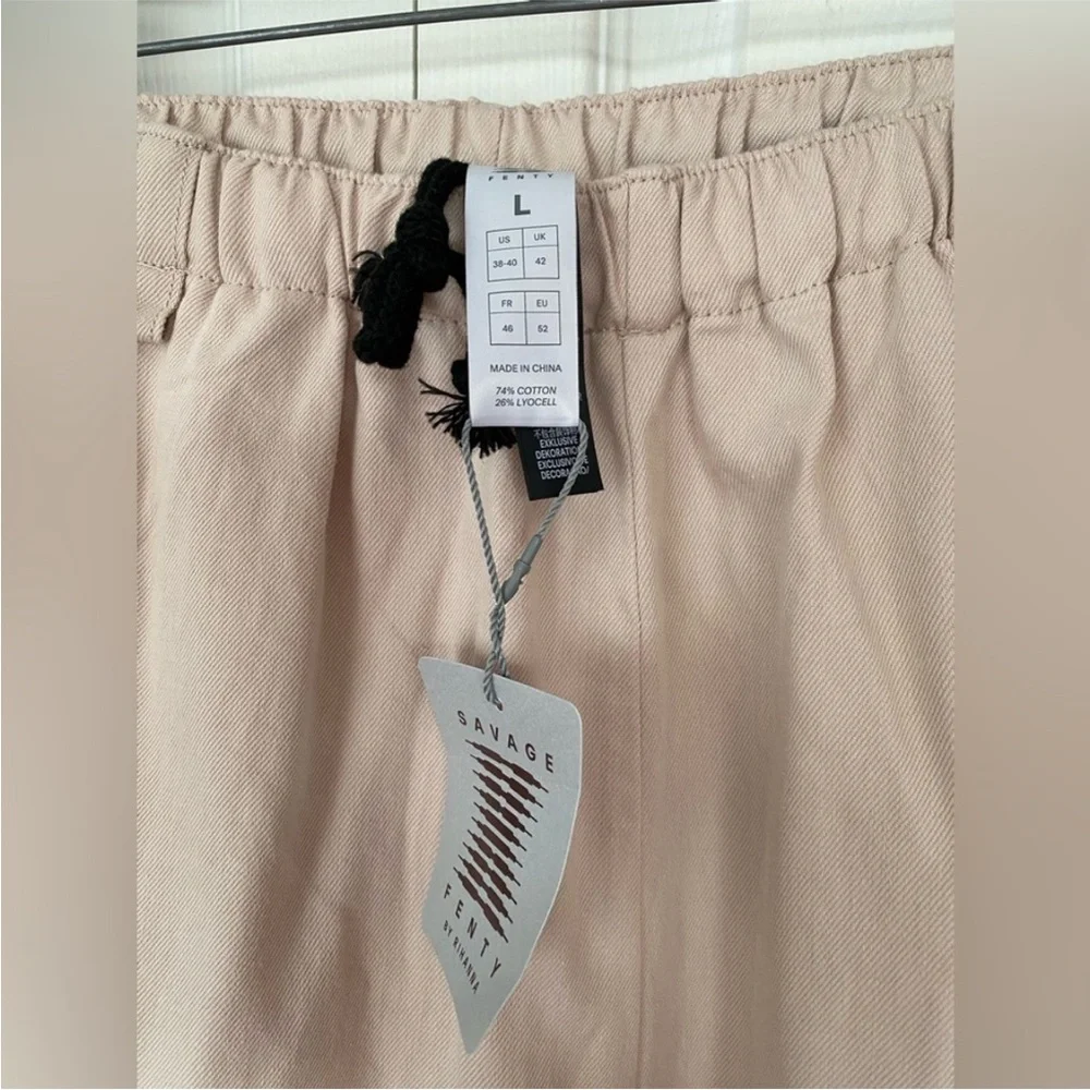 Savage X FENTY Women’s Pants Oversized Logo Wide Leg Pants New size Large - Picture 9 of 16